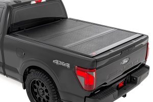 Ford F-150 Bed Cover - Rough Country - Hard Low-Profile Tri-Fold (6'7